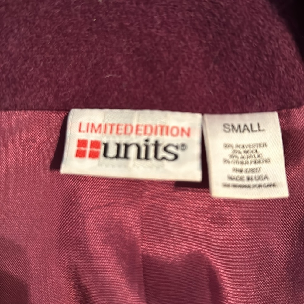 Pretty Plum Wool Blend Blazer - Picture 10 of 11